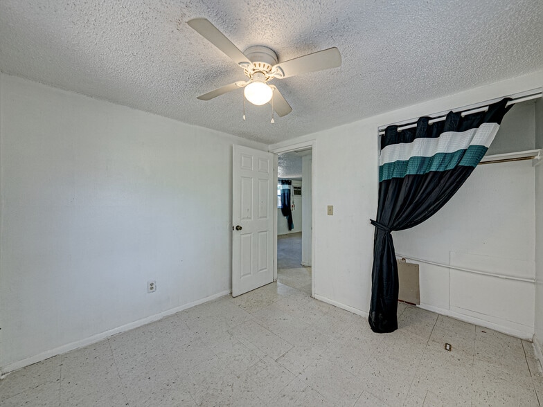 38230 Roosevelt Ave, Dade City, FL for sale - Building Photo - Image 3 of 23