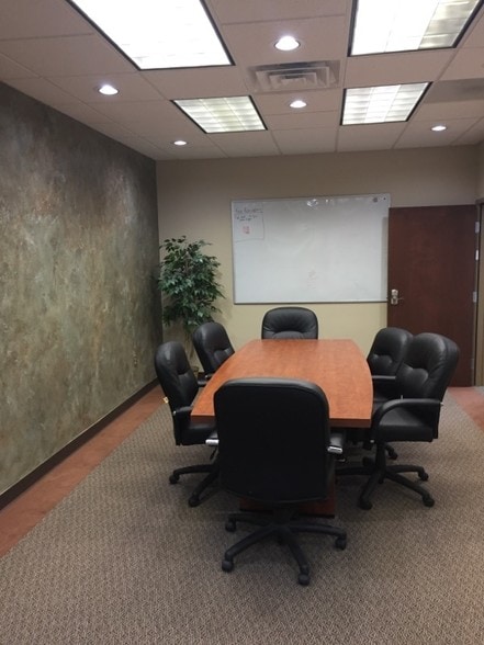 6745 Rangewood Dr, Colorado Springs, CO for lease - Interior Photo - Image 3 of 5