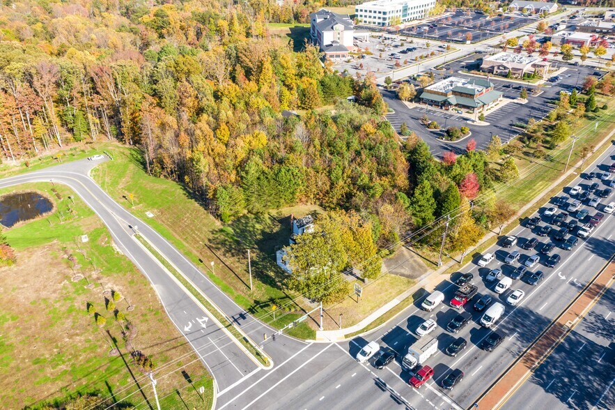 23038 Three Notch Rd, California, MD 20619