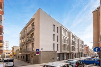 More details for Carrer Pizarro, 82-94, Mataró - Retail for Lease