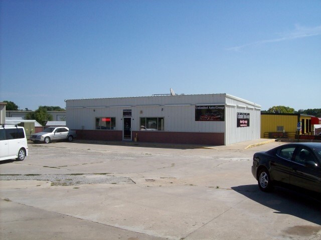 3113 Clinton Rd, Sedalia, MO for sale Primary Photo- Image 1 of 1