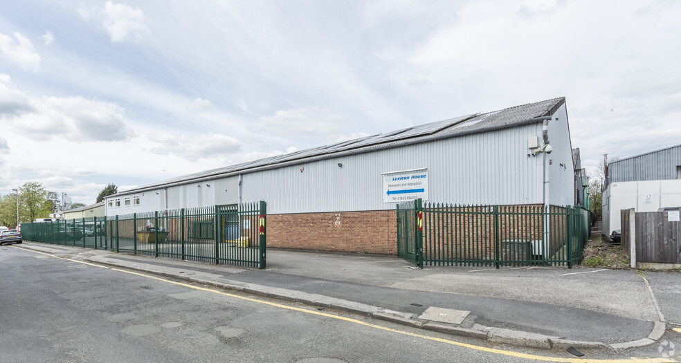 Third Av, Stockport for lease - Building Photo - Image 3 of 3