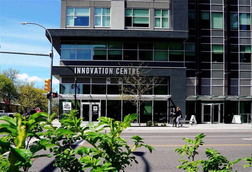 460 Doyle Ave, Kelowna, BC for lease - Building Photo - Image 3 of 8