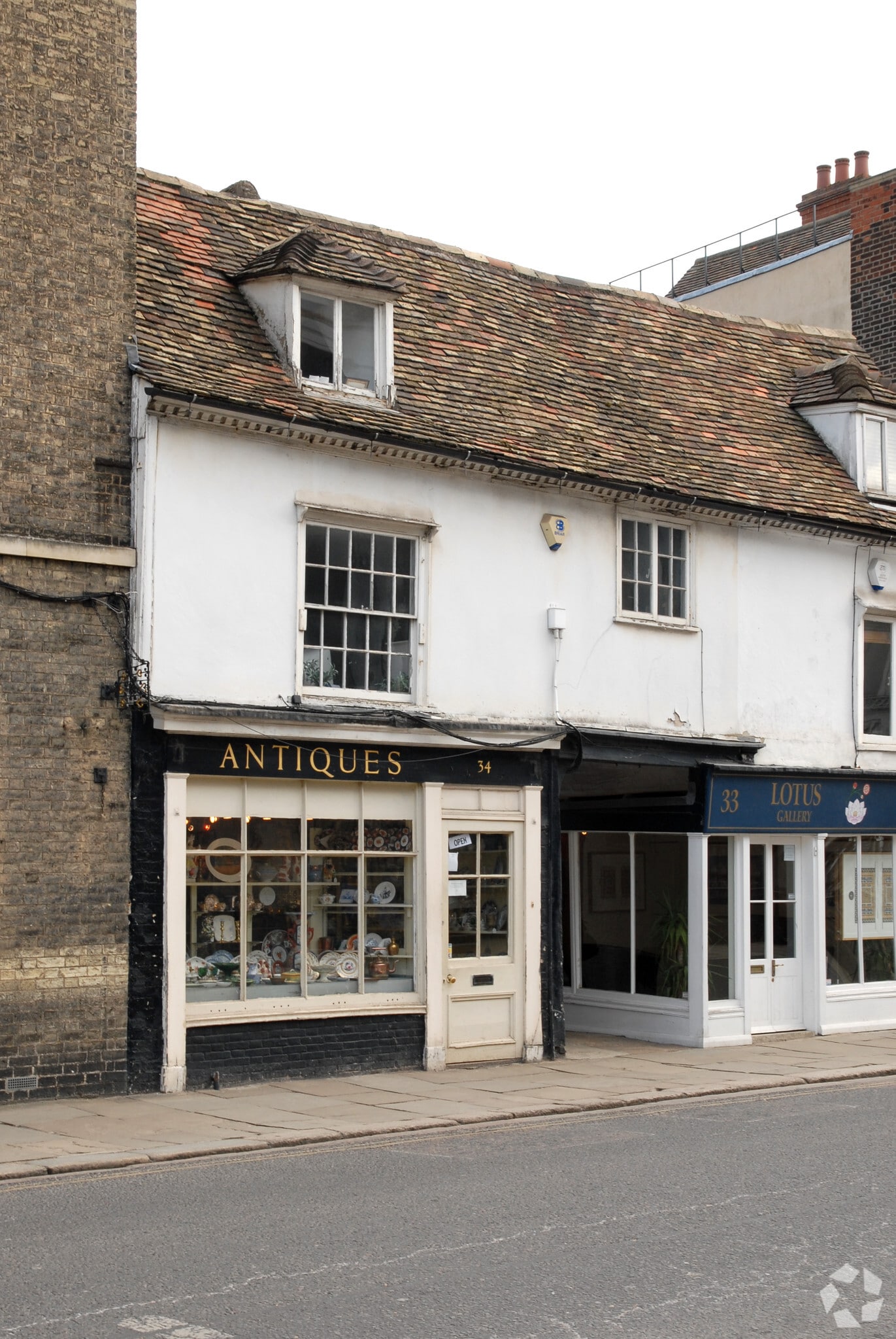 33-34 Trumpington St, Cambridge for sale Primary Photo- Image 1 of 1