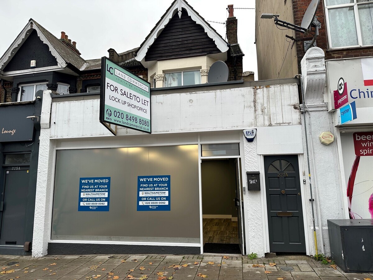 227 Chingford Mount Rd, London, E4 8LP