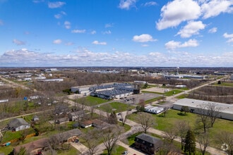 414 E 40th St, Holland, MI - AERIAL  map view