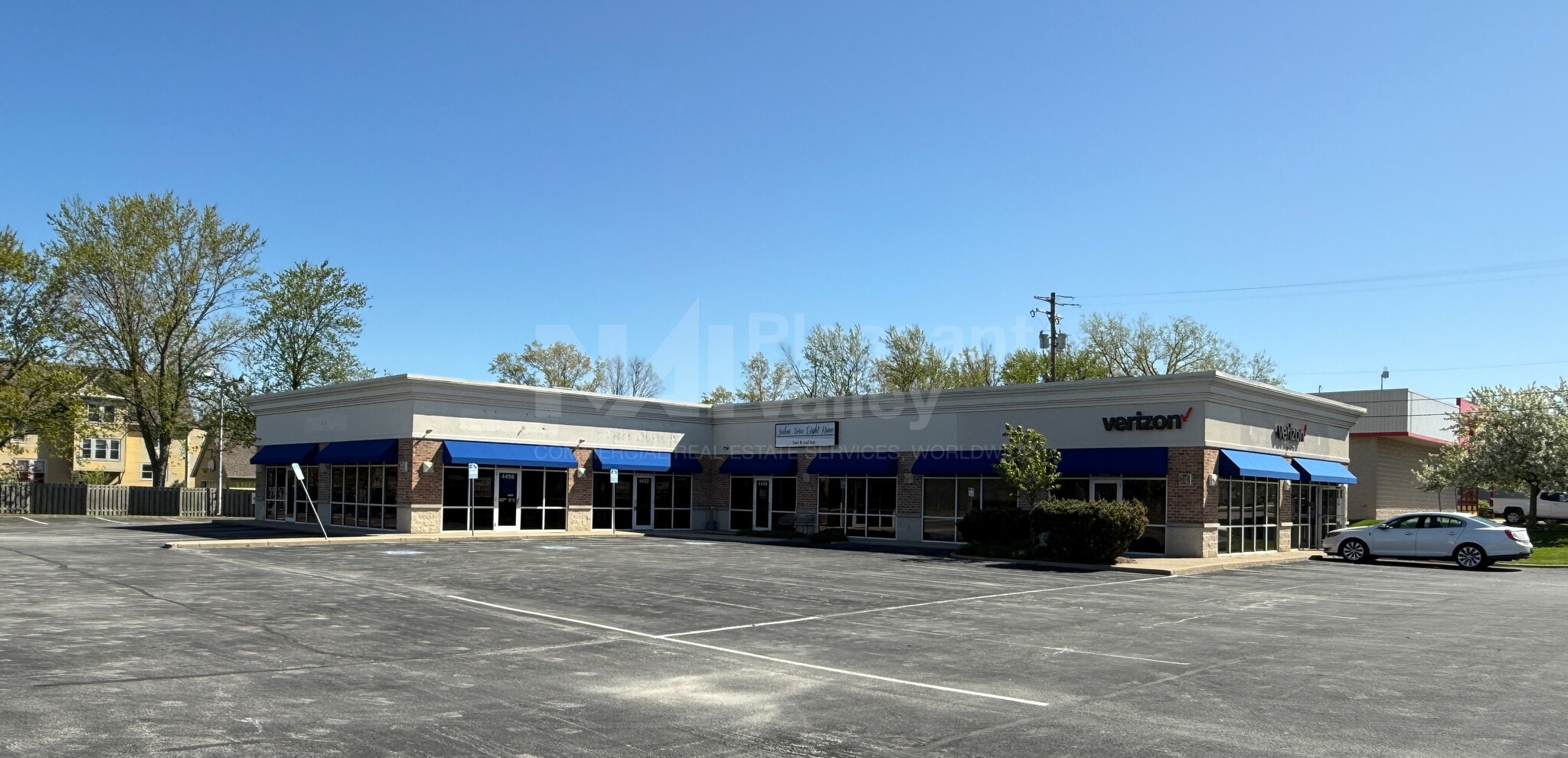 4486-4496 Liberty Ave, Vermilion, OH for lease Building Photo- Image 1 of 4