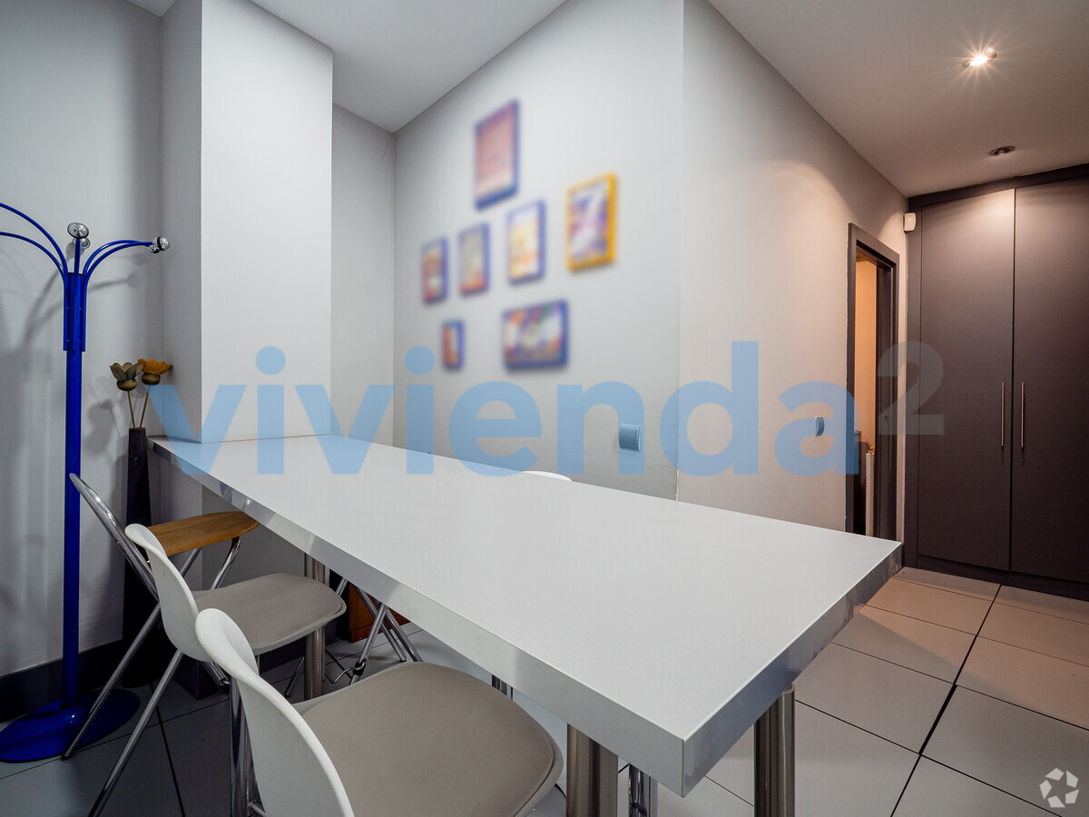 Madrid, MAD 28003 - Unit Puerta 01 -  - Interior Photo - Image 1 of 28