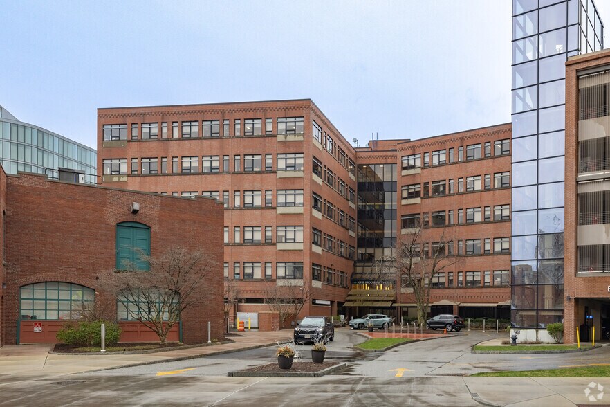 1 Brookline Pl, Brookline, MA for sale - Primary Photo - Image 1 of 1