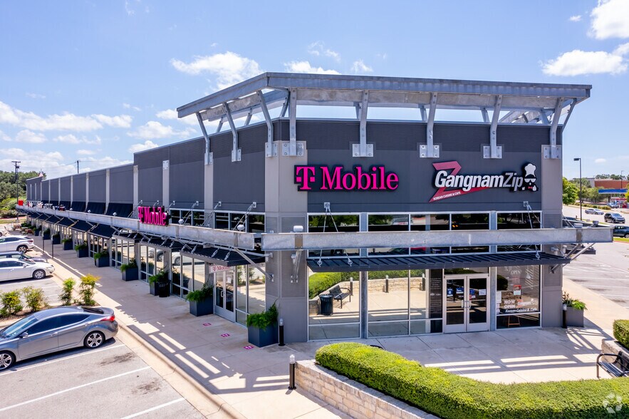 202 N Walton Way, Cedar Park, TX for sale - Primary Photo - Image 1 of 1