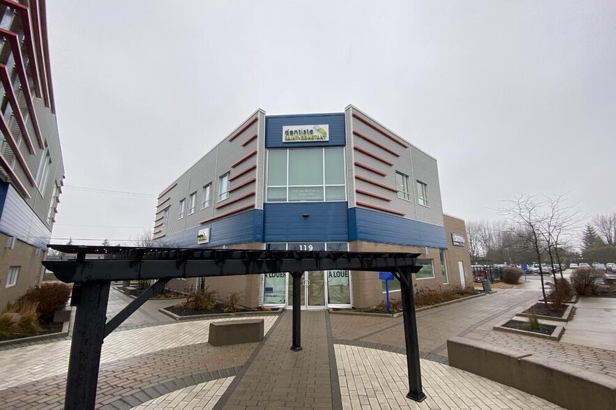 119 Rue Saint-Pierre, Saint-constant, QC for lease - Primary Photo - Image 1 of 1