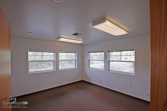 62968 O B Riley Rd, Bend, OR for lease Building Photo- Image 2 of 4