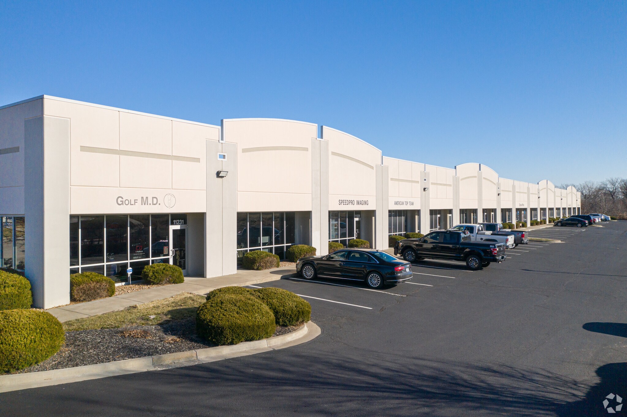 11201-11233 Strang Line Rd, Lenexa, KS for sale Primary Photo- Image 1 of 1