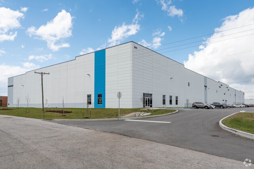 1230 S Post Rd, Indianapolis, IN for sale - Primary Photo - Image 1 of 1