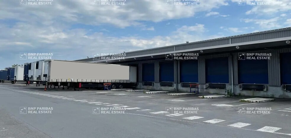 Industrial in Thouaré-sur-Loire for lease - Building Photo - Image 3 of 9