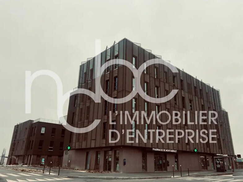 Office in Décines-Charpieu for sale - Building Photo - Image 3 of 11