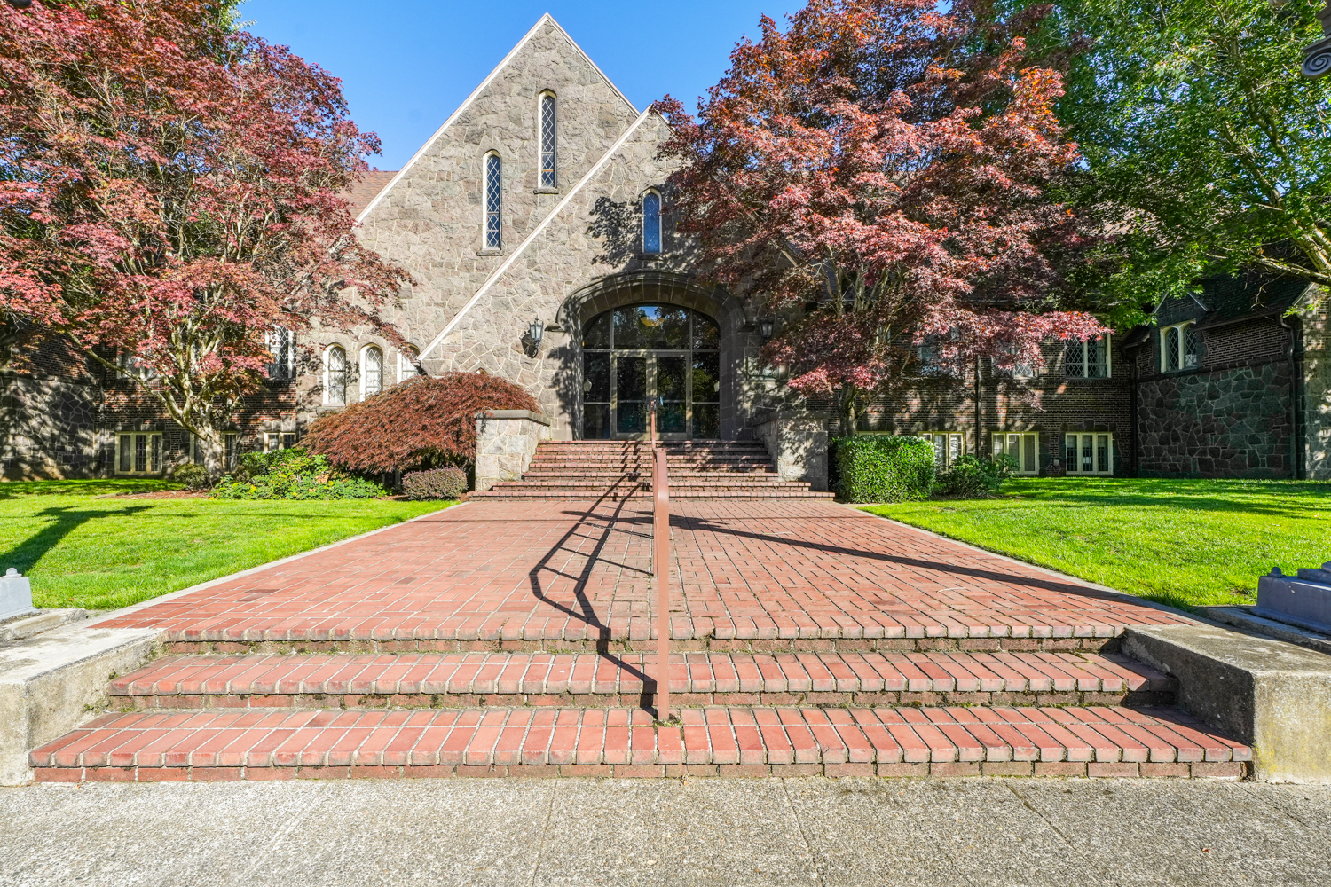 2931 SE Harrison St, Portland, OR for lease Building Photo- Image 1 of 24