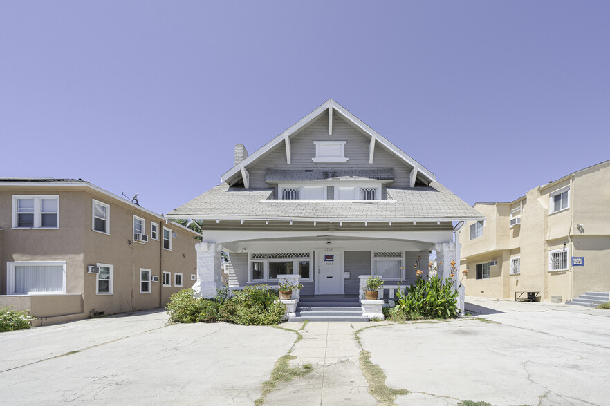 1717 Crenshaw Blvd, Los Angeles, CA for sale - Primary Photo - Image 1 of 29