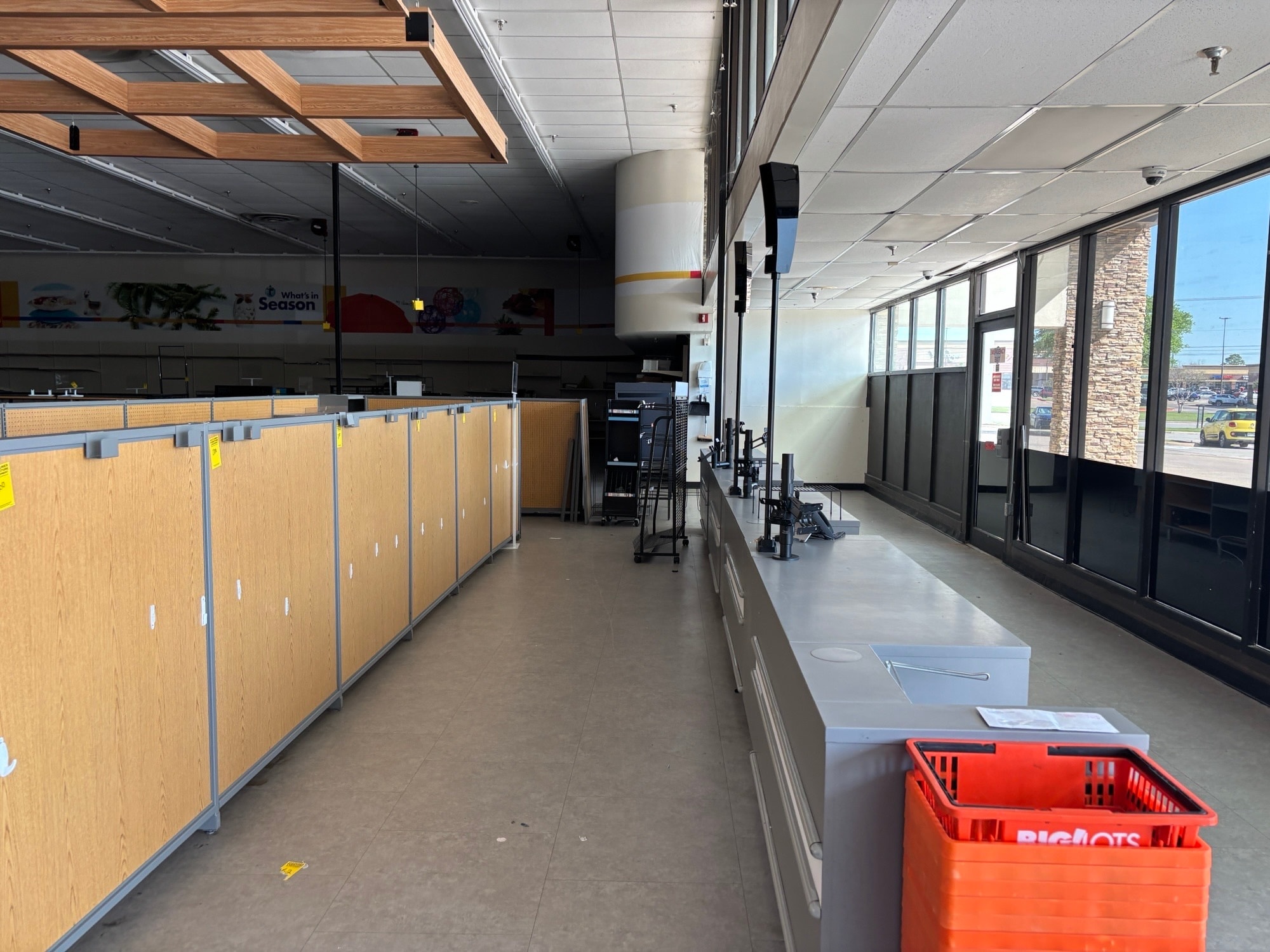 2801-2853 Central Dr, Bedford, TX for lease Interior Photo- Image 1 of 5