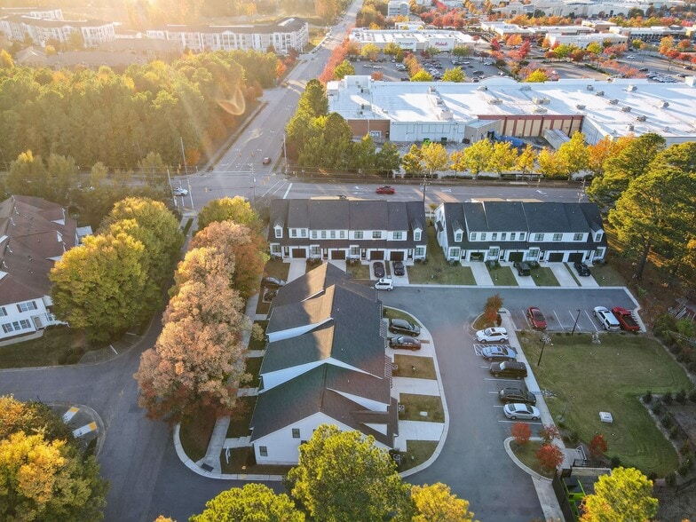 6104-6120 Fox Rd, Raleigh, NC for sale - Building Photo - Image 2 of 58