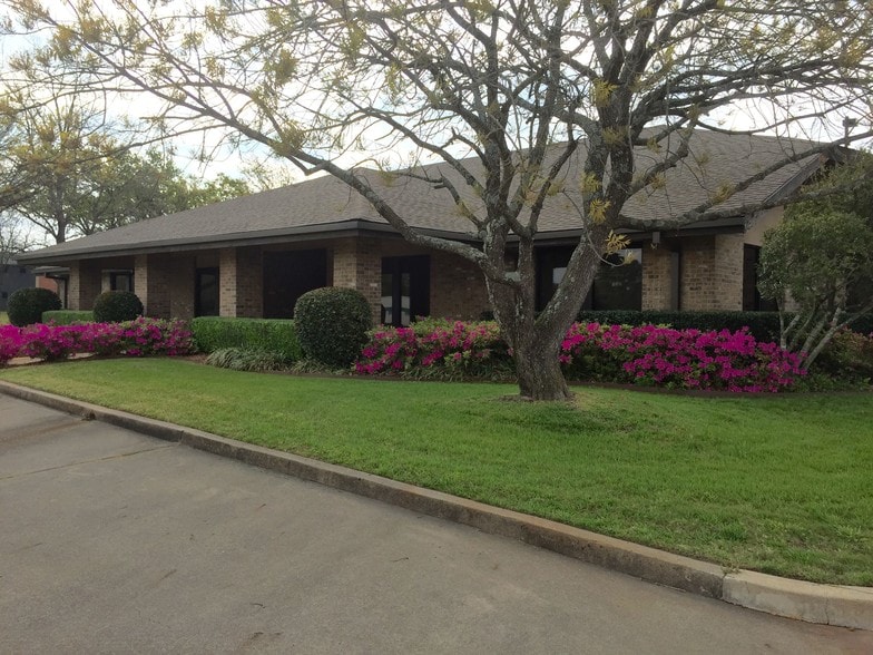 3210 W Northwest Loop 323, Tyler, TX for sale - Building Photo - Image 3 of 3