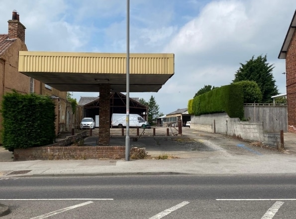 Main St, York for sale Primary Photo- Image 1 of 1