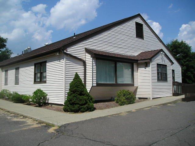 8 Independence Dr, Marlborough, CT for sale - Building Photo - Image 1 of 1