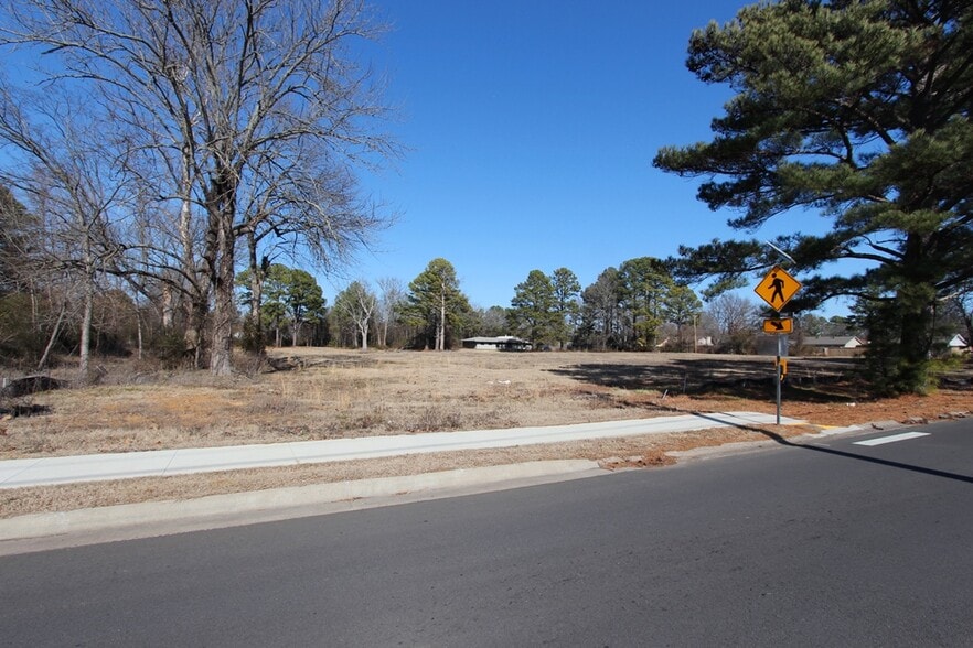 2480 Tyler St, Conway, AR for sale - Building Photo - Image 3 of 40