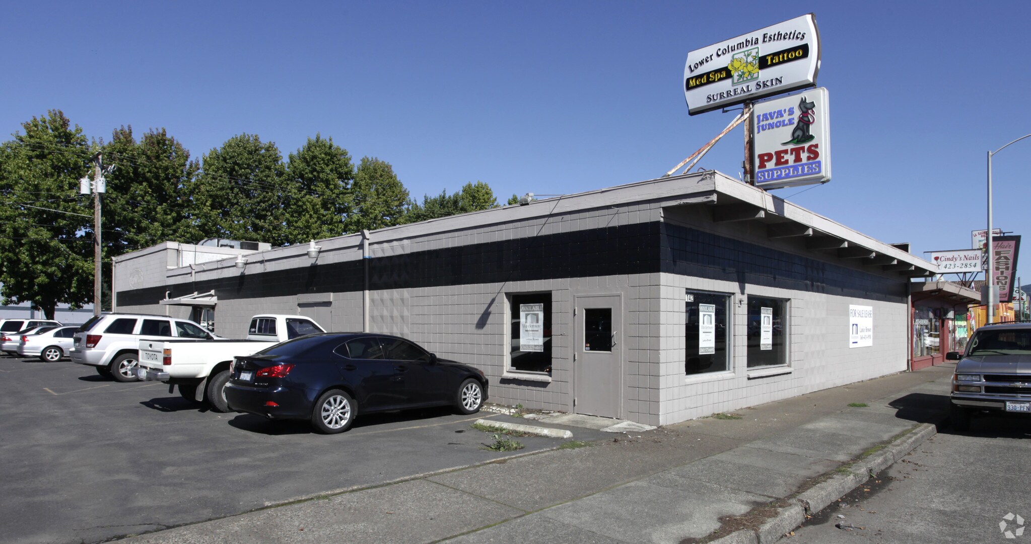 1142 Washington Way, Longview, WA for sale Primary Photo- Image 1 of 1