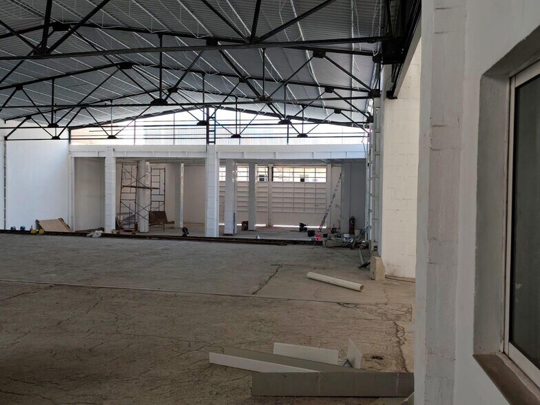 Industrial in Murcia for lease - Building Photo - Image 3 of 11