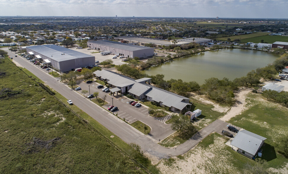 505 W Owassa Rd, Edinburg, TX for lease - Building Photo - Image 3 of 9