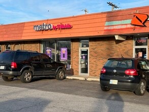 8233-8243 Kennedy Ave, Highland, IN for lease Interior Photo- Image 1 of 5