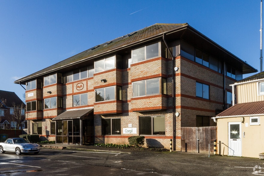 Holloway Rd, Heybridge for sale - Primary Photo - Image 1 of 3