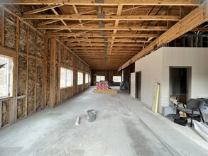 3908 98th st, Lubbock, TX for lease Interior Photo- Image 2 of 7