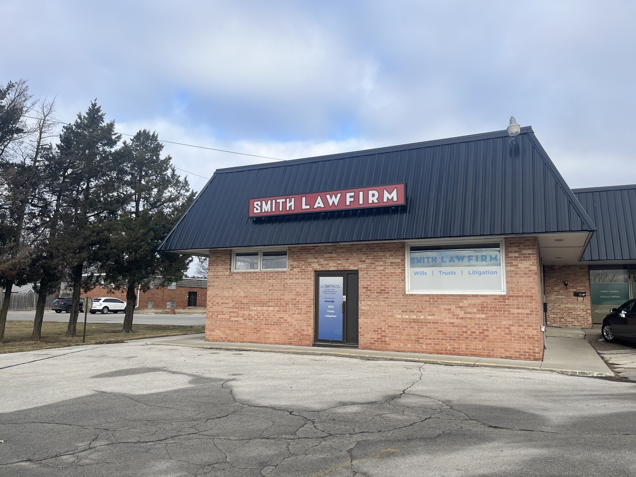 307-323 8th St SW, Altoona, IA for sale Building Photo- Image 1 of 1