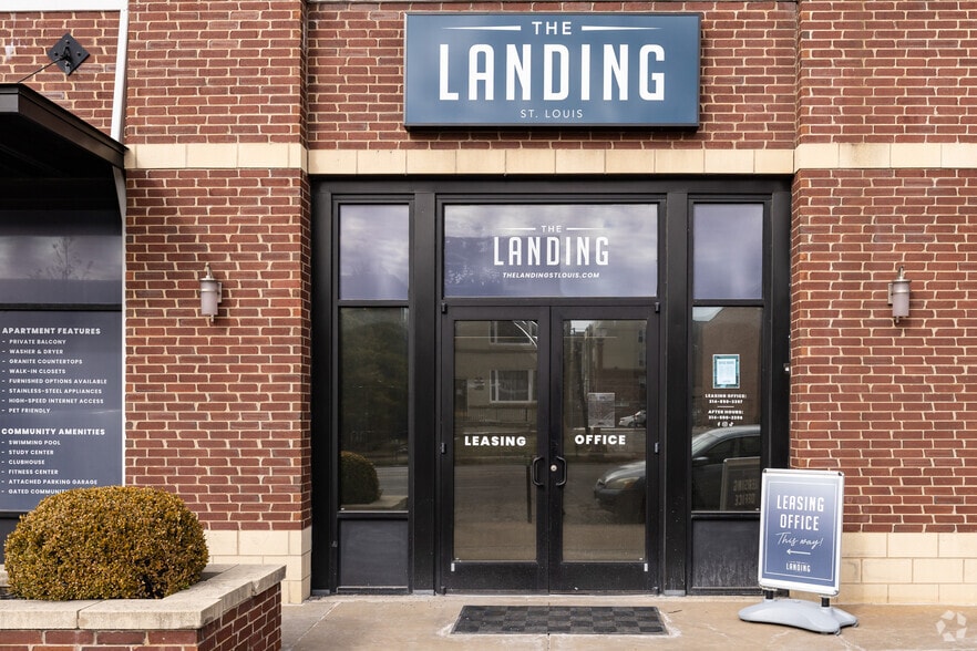 3949 Lindell Blvd, Saint Louis, MO for lease - Building Photo - Image 2 of 31