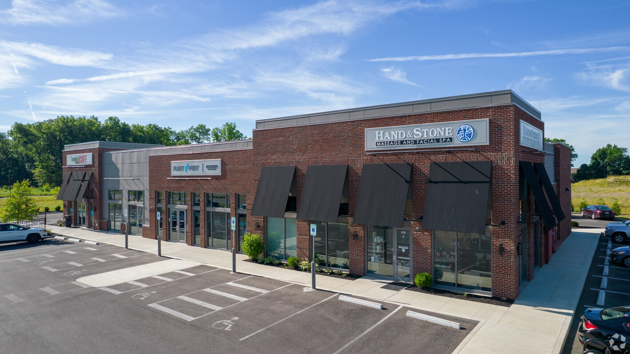 5792 Hamilton Rd, New Albany, OH 43054 Plaza at Hamilton Quarter