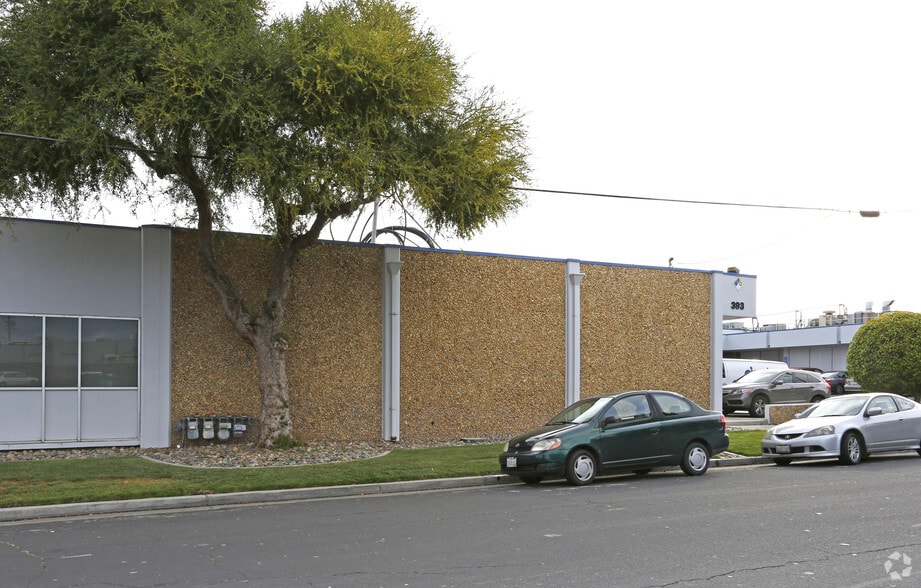 393 Mathew St, Santa Clara, CA for sale - Building Photo - Image 2 of 2