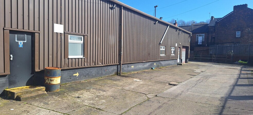 Hazelbottom Rd, Manchester for lease - Building Photo - Image 2 of 2
