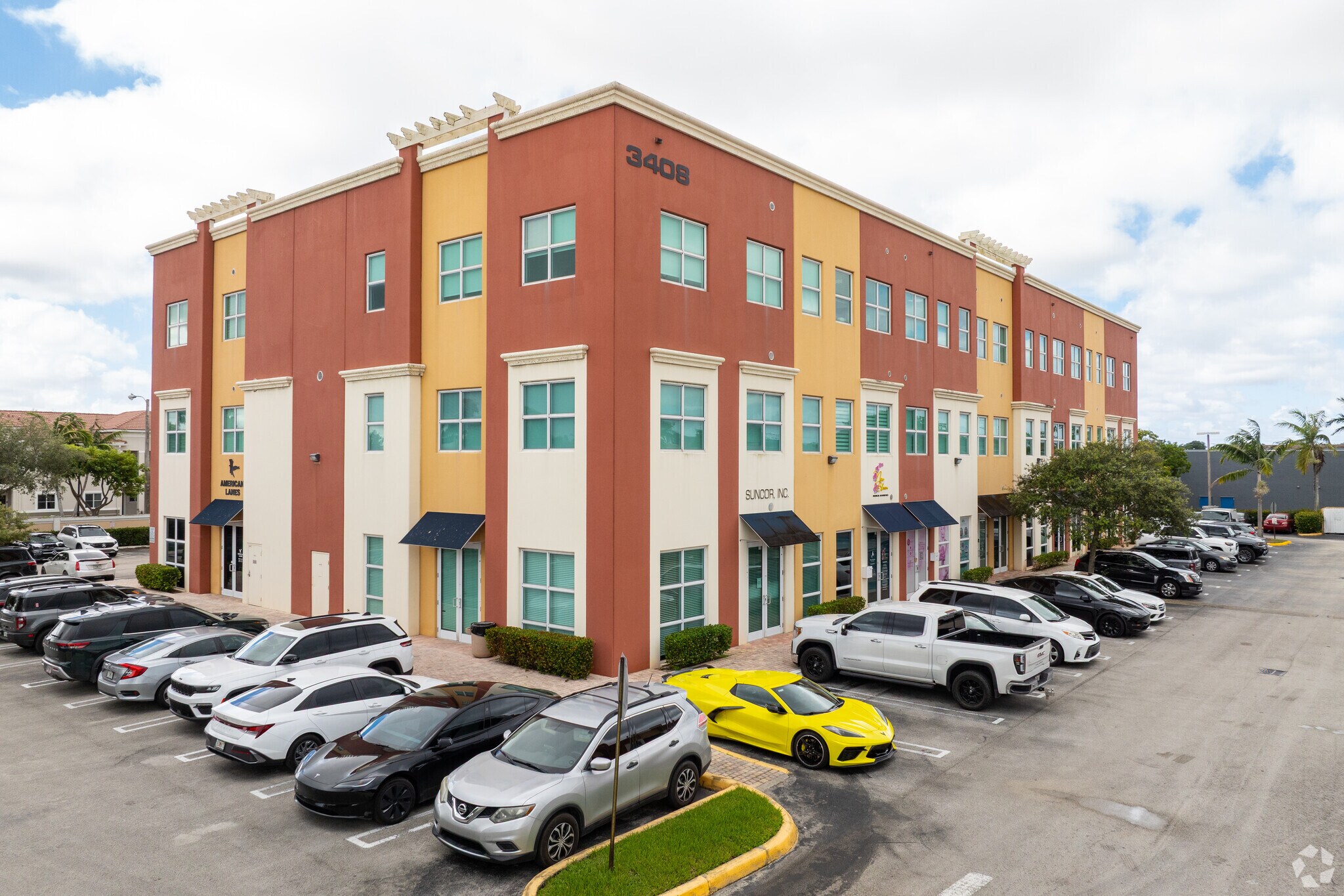 3408 W 84th St, Hialeah, FL for sale Primary Photo- Image 1 of 1