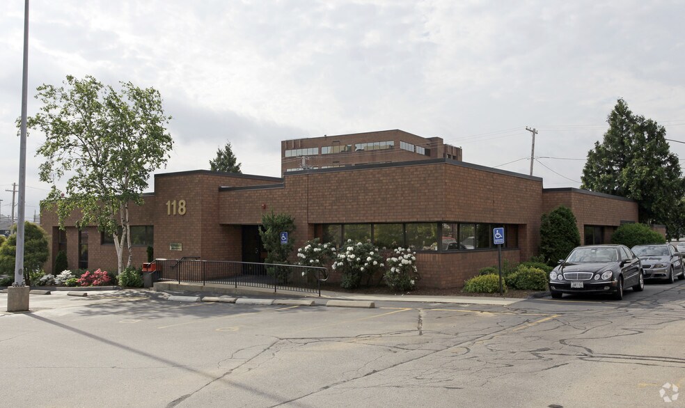 118 Dudley St, Providence, RI for lease - Primary Photo - Image 1 of 5