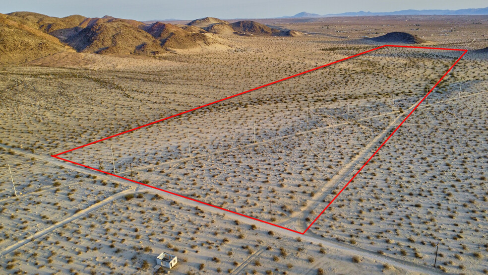 68750 Amboy Rd, Twentynine Palms, CA for sale - Building Photo - Image 1 of 1