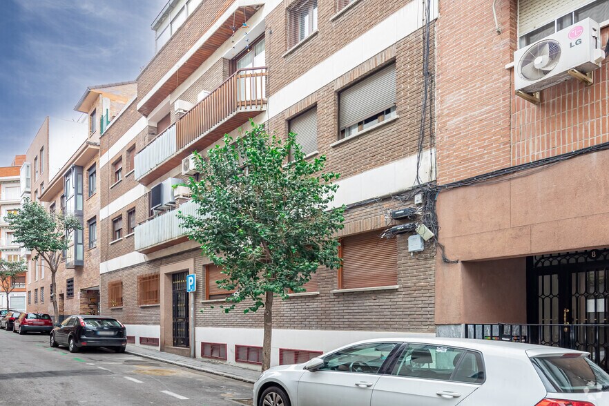 Multifamily in Madrid, Madrid for sale - Building Photo - Image 1 of 1