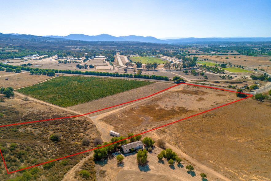 38100 Pauba rd, Temecula, CA for sale - Building Photo - Image 3 of 5