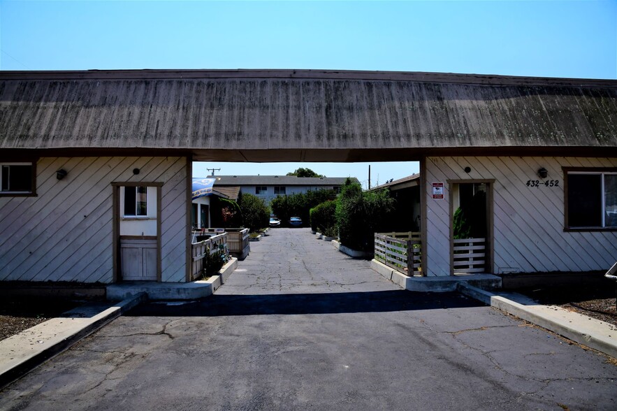 432 E Clara St, Port Hueneme, CA for sale - Building Photo - Image 1 of 1