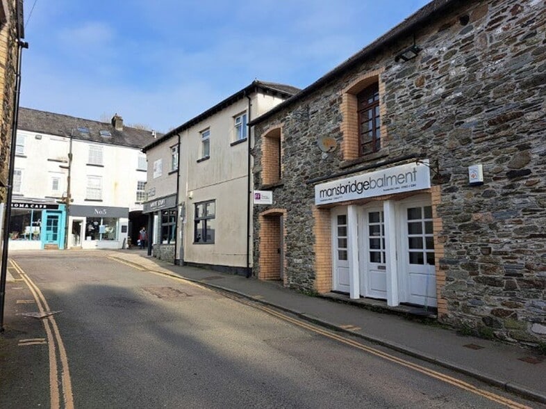 3-4 Market Rd, Tavistock for sale - Building Photo - Image 2 of 2