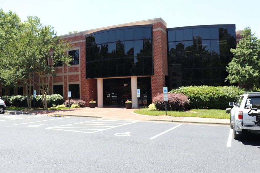2417 Atrium Dr, Raleigh, NC for lease - Building Photo - Image 1 of 7