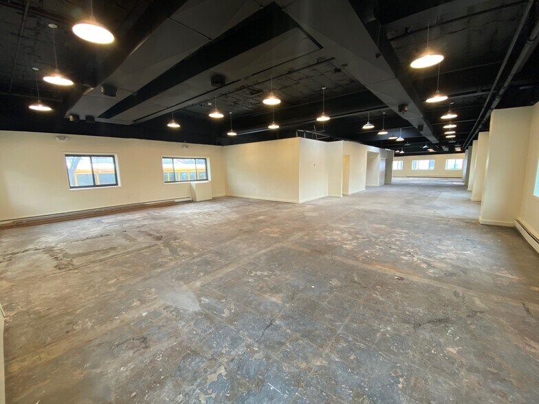 545 Fenimore Rd, Mamaroneck, NY 10543