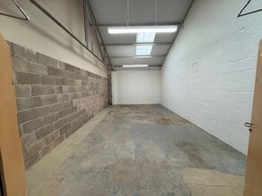 Elcot Ln, Marlborough for lease Interior Photo- Image 1 of 5