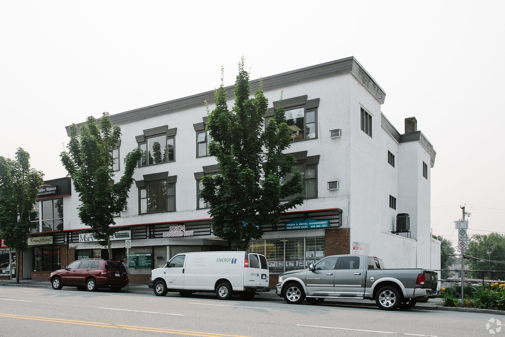 22374 Lougheed Hwy, Maple Ridge, BC for sale Primary Photo- Image 1 of 1